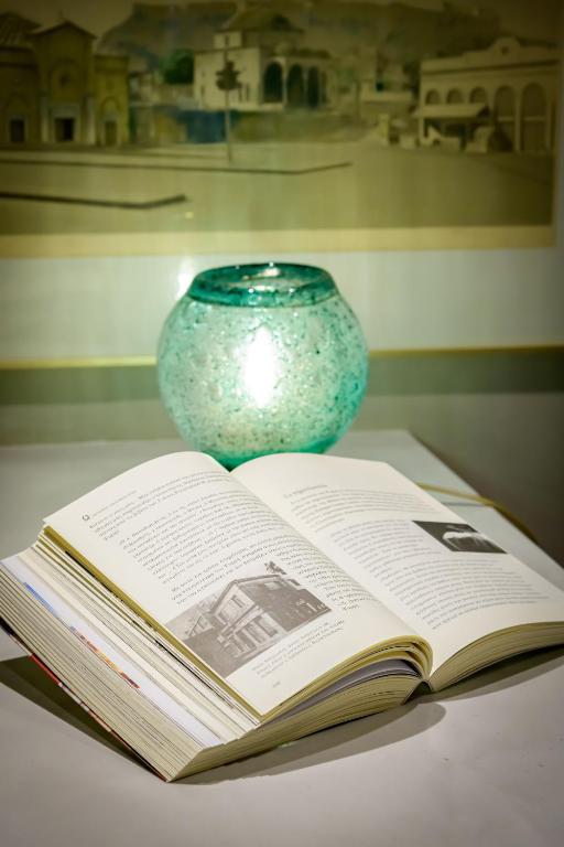 Urban Tales - Resim 14