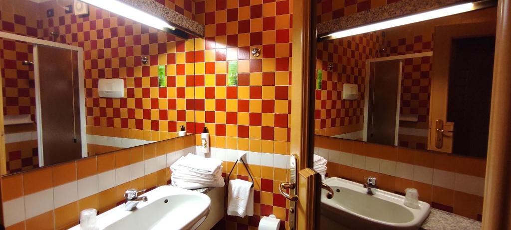 Koupelna v ubytování Hotel Antares