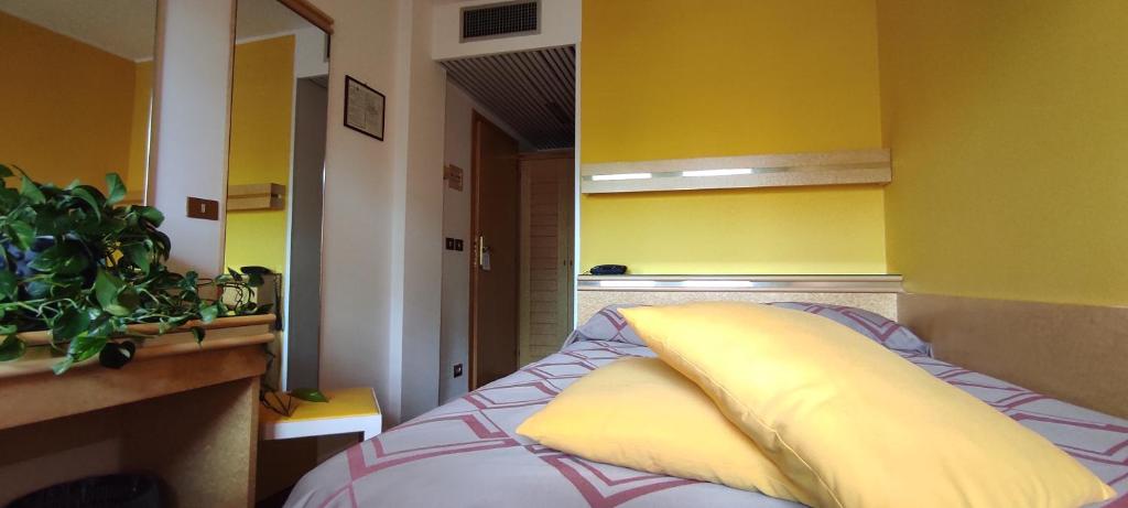 Postel nebo postele na pokoji v ubytování Hotel Antares