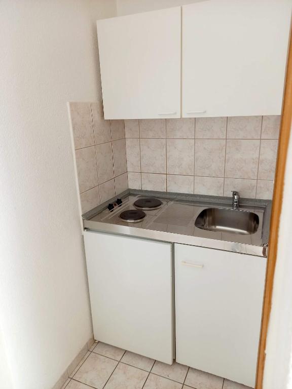Kuchyňa alebo kuchynka v ubytovaní Studie-Apartment in Makarska, Kroatien