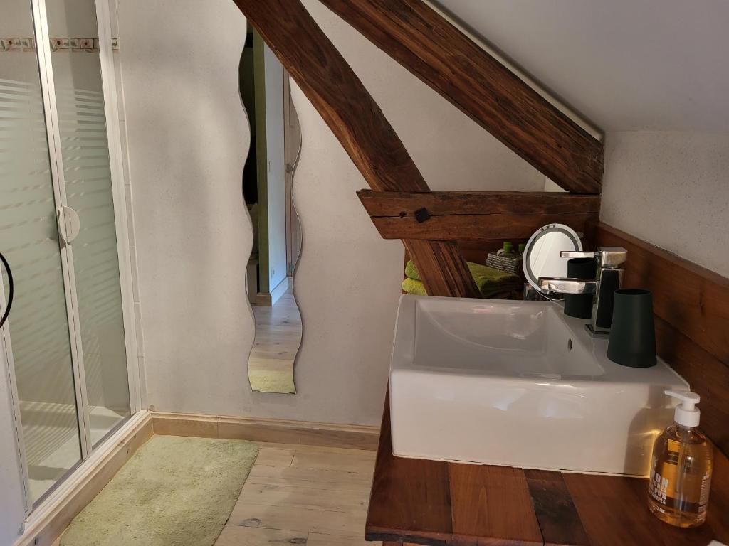 Fotografie z fotogalerie ubytování Le Clos des Figuiers - 3 Chambres d'hôtes de charme v destinaci Duravel