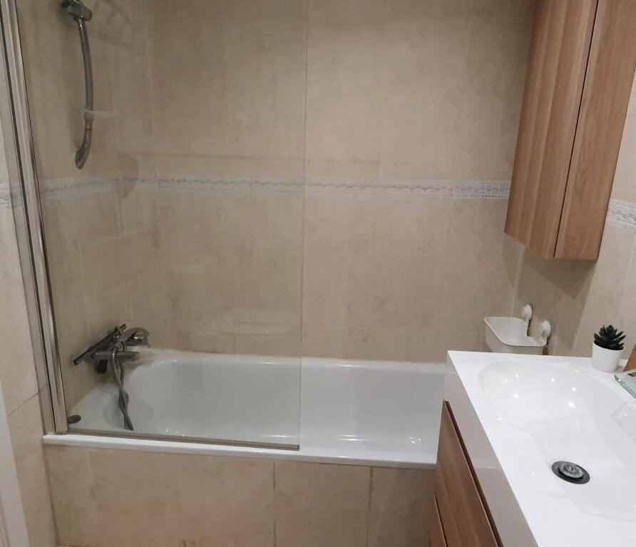 Kúpeľňa v ubytovaní Cosy and Modern Apartment in Fuengirola