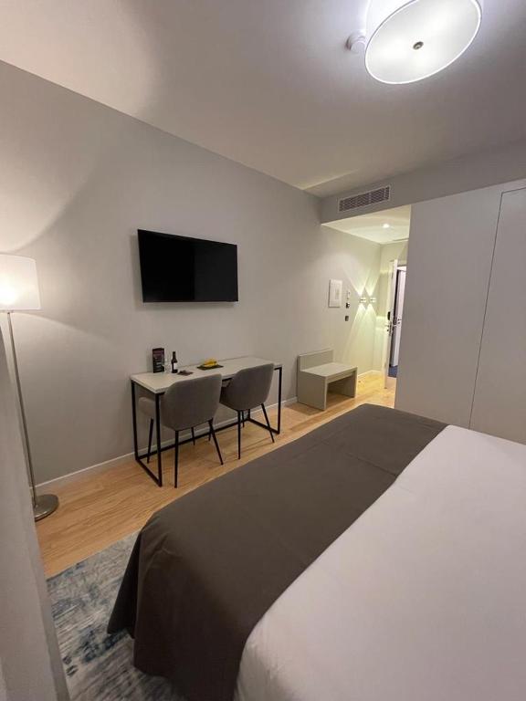 PIER HOUSE Accommodation - 