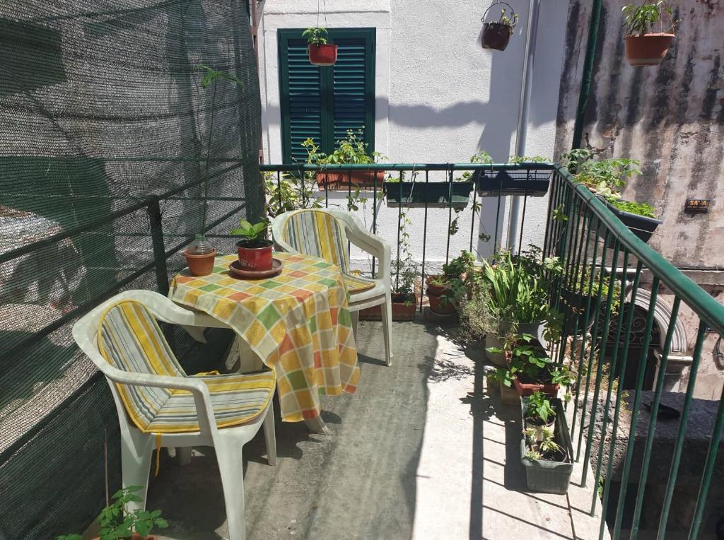 Balkón alebo terasa v ubytovaní apartmani NEDO