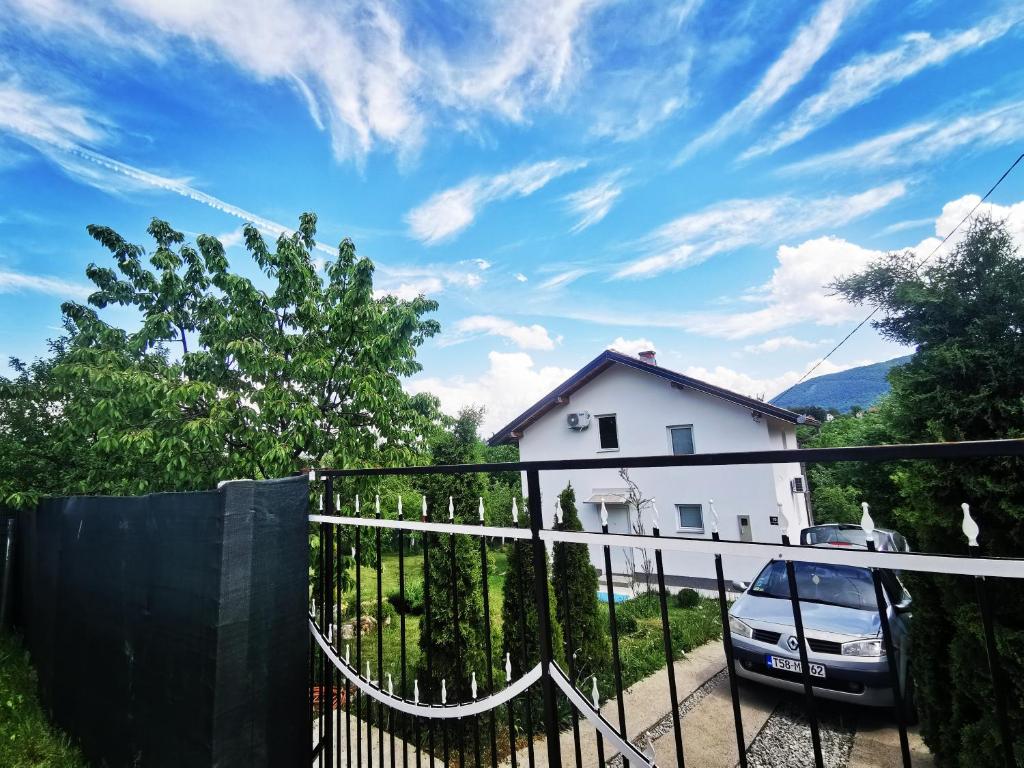 Home in Misevici 10 minutes from Sarajevo, Hadžići (updated prices 2024)