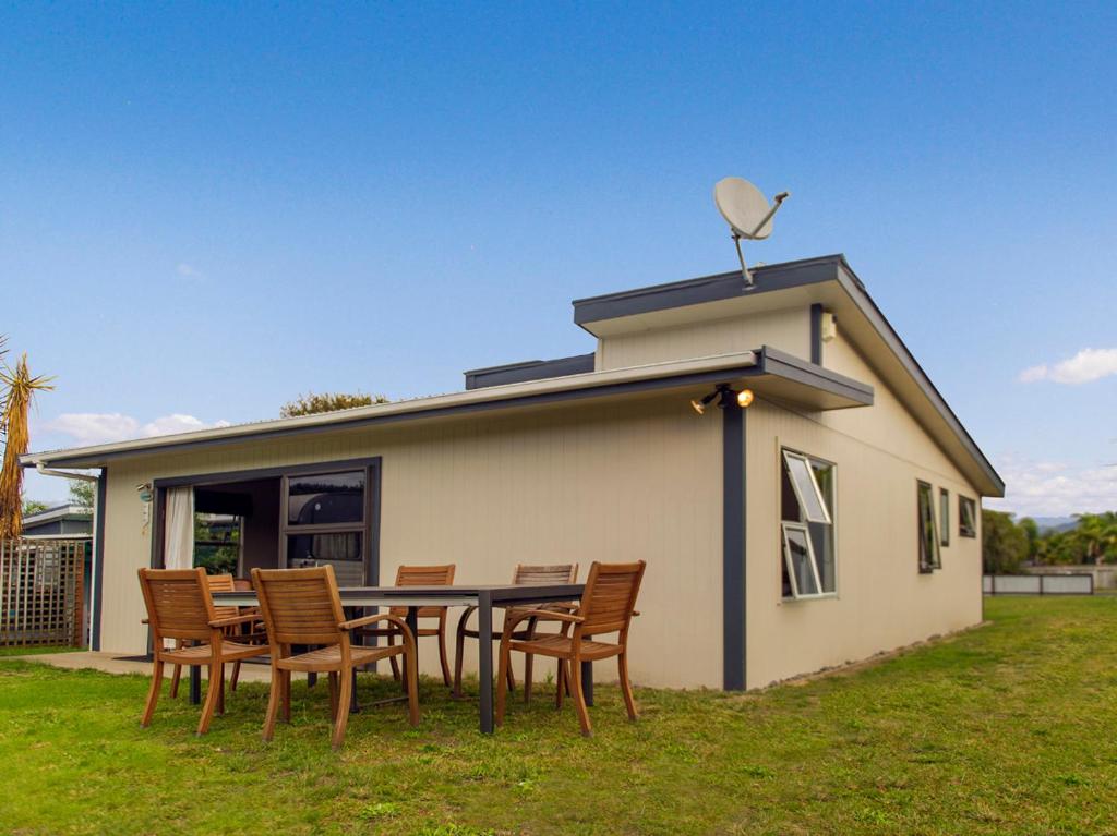 Hetherington Haven Whangamata Holiday Home, Whangamata Updated 2024 Prices