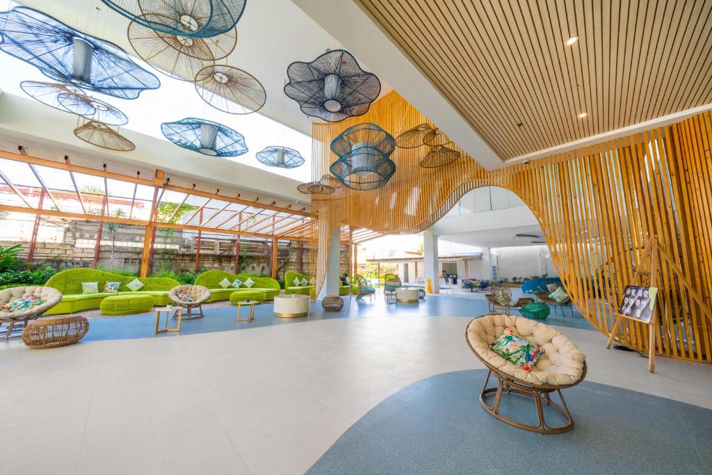 Posezení v ubytování Solea Coast Resort Panglao