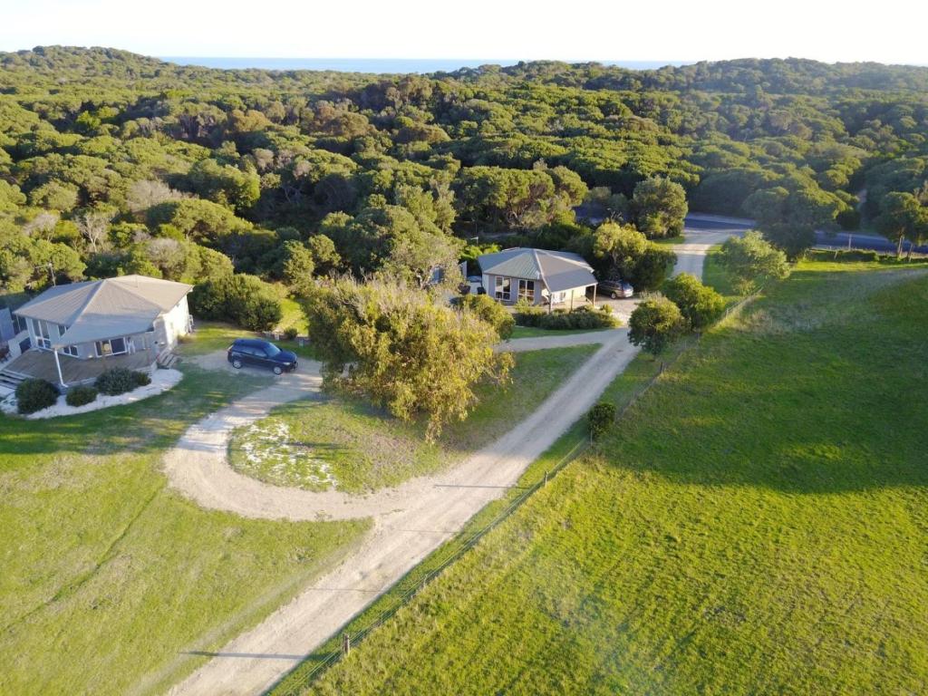 Driftwood Villas, Sandy Point (updated prices 2024)