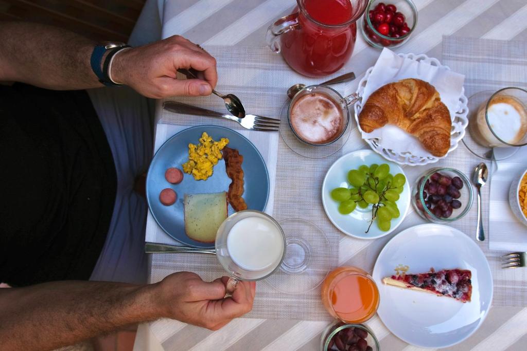 Jedzenie w hotelu lub w pobliżu