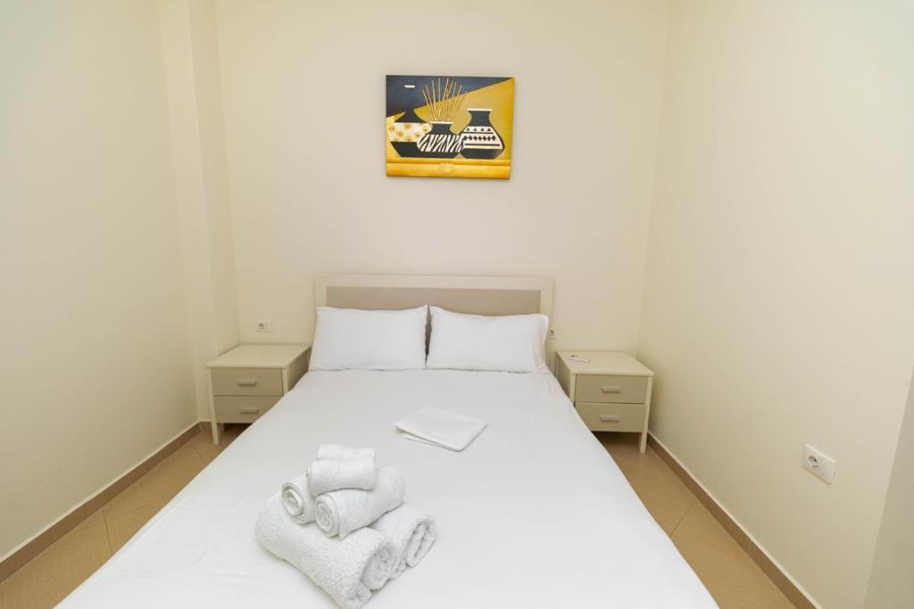 PREMIER GUEST HOUSE - Image 10