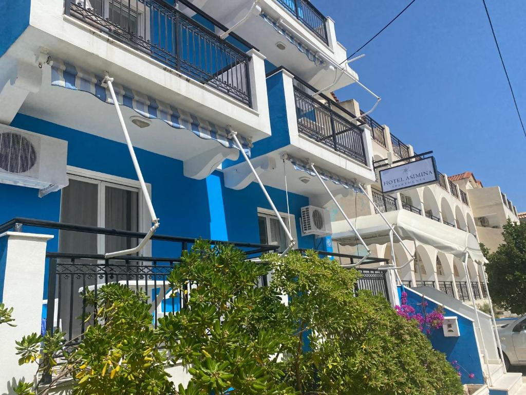 Budova, kde se aparthotel nachází