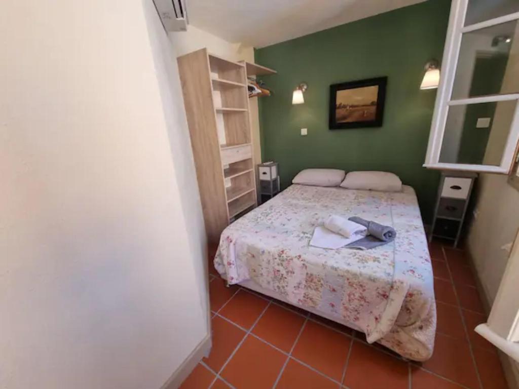 Ein Bett oder Betten in einem Zimmer der Unterkunft I Love Perpignan Duplex Terrasse
