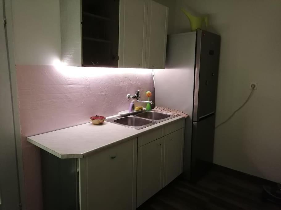Η κουζίνα ή μικρή κουζίνα στο Beautiful house in idyllic location