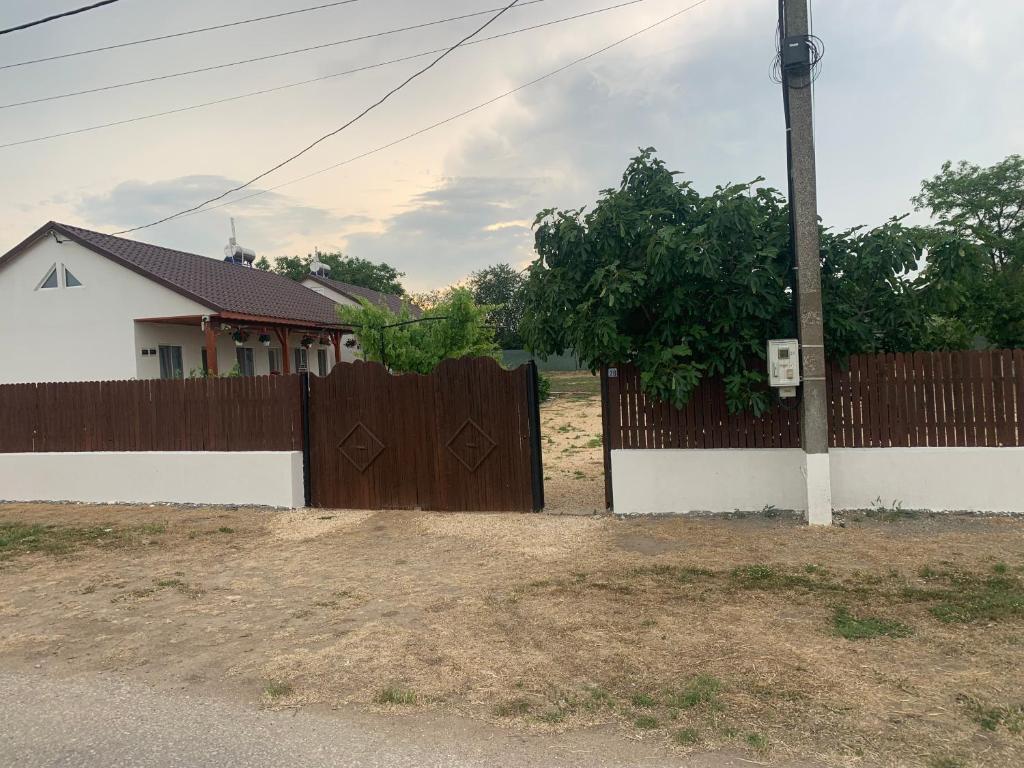 Gallery image of Houses by the sea in Vadu