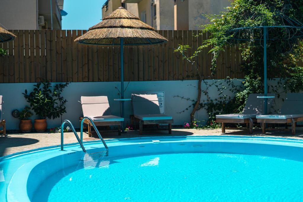 Bazén v ubytování RODI BLUE apartments nebo v jeho okolí