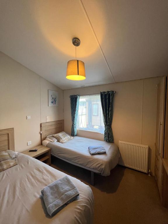 Fotografie z fotogalerie ubytování Lodge Caravan on Holiday Park v destinaci Chichester