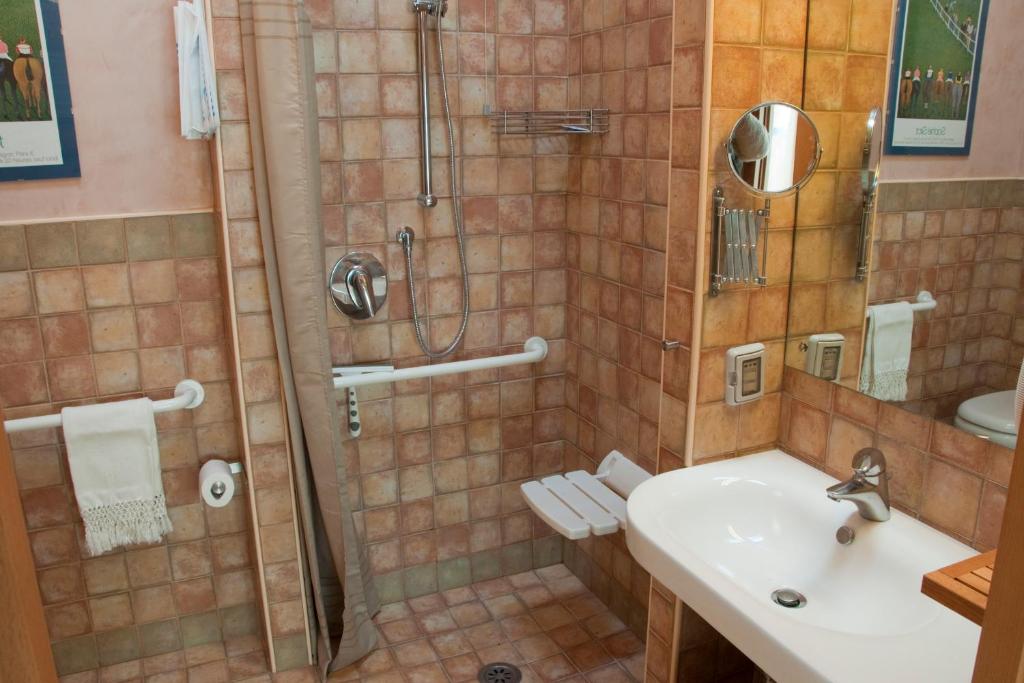 Koupelna v ubytování La Casa Trasparente - locazioni brevi