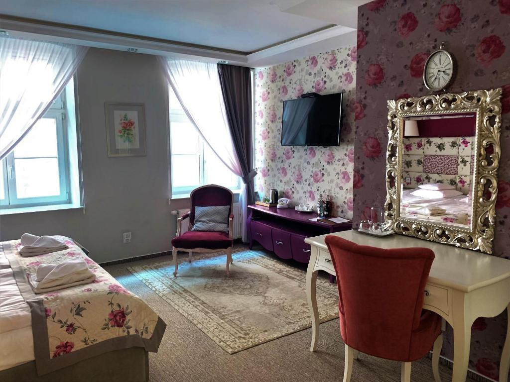 Hotel Solaris - Deluxe Double Room