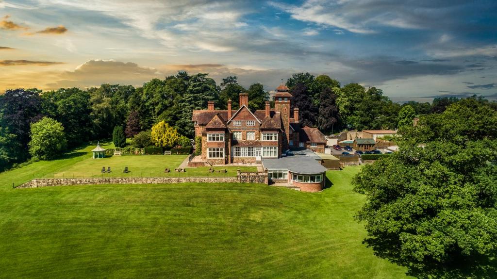 Highbullen Hotel, Golf and Country Club in Umberleigh Bridge, Devon, England