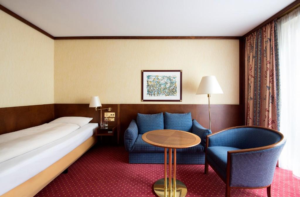 Postel nebo postele na pokoji v ubytování Living Hotel Prinzessin Elisabeth