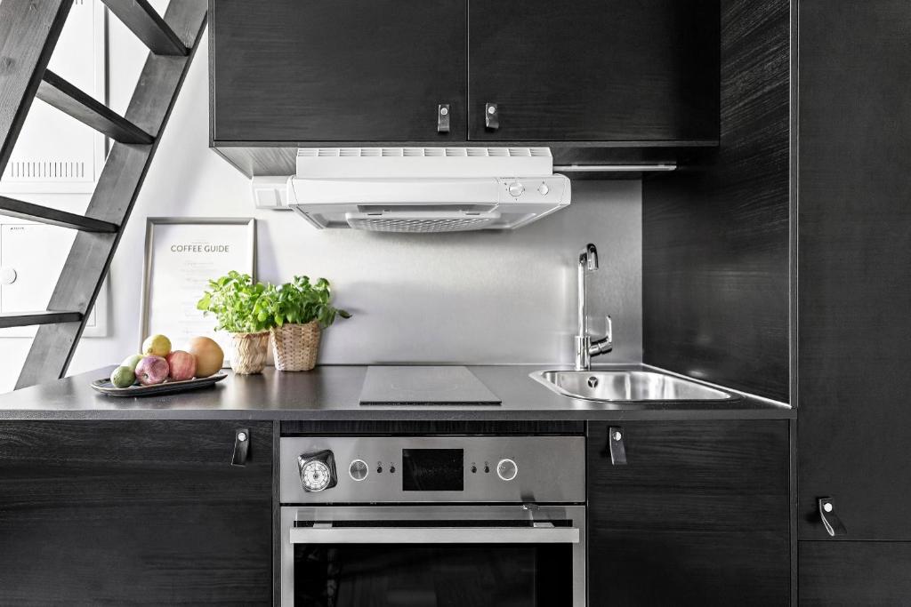 Forenom Aparthotel Stockholm Bromma - Resim 28