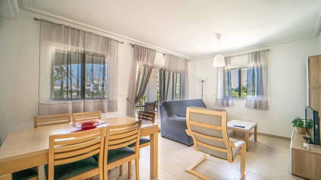 Posezení v ubytování Lovely 2 Bedroom Apartment - AA811LT