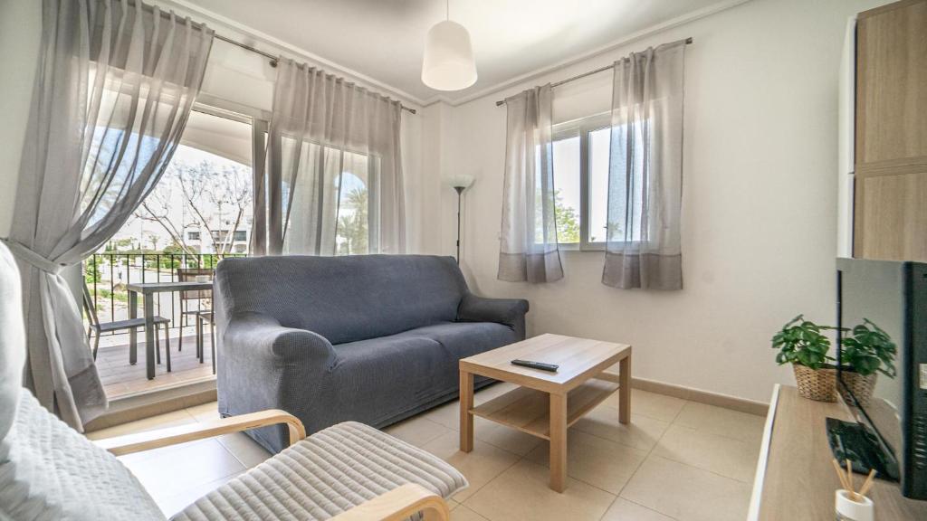 Posezení v ubytování Lovely 2 Bedroom Apartment - AA811LT
