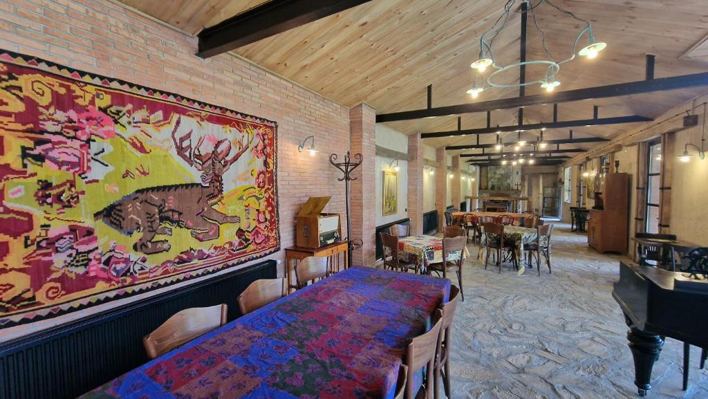 Restaurace v ubytování Giorgi Ushikishvilis Chateau-Marani