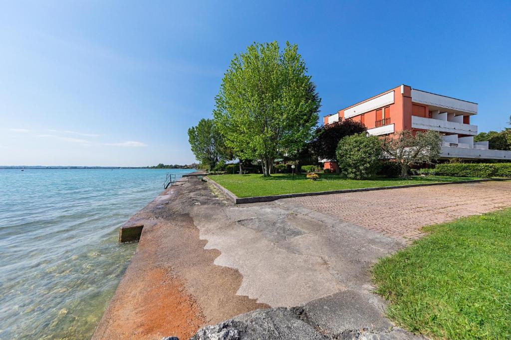 Splendid Apartment PT-1 sul lago by Wonderful Italy - 两居室公寓