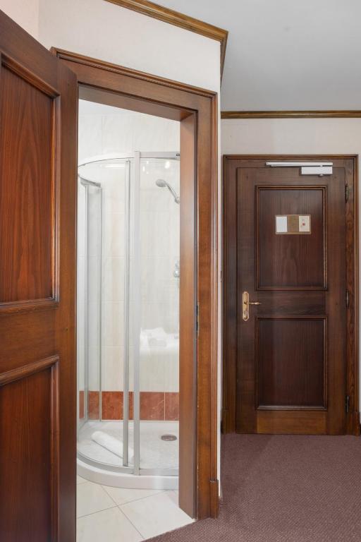 Koupelna v ubytování Hôtel au Heimbach