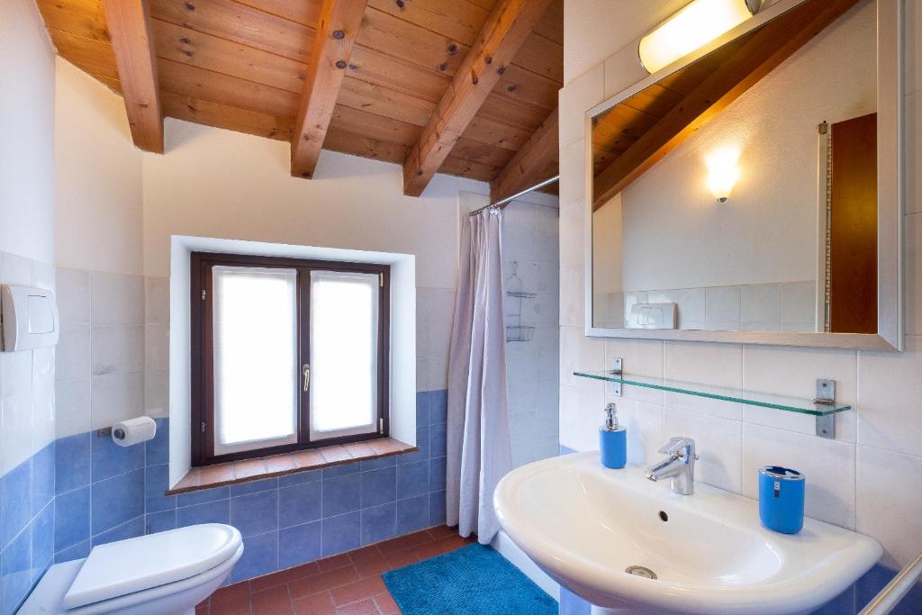 Kúpeľňa v ubytovaní Corte Roveggia - Monolocale Picasso