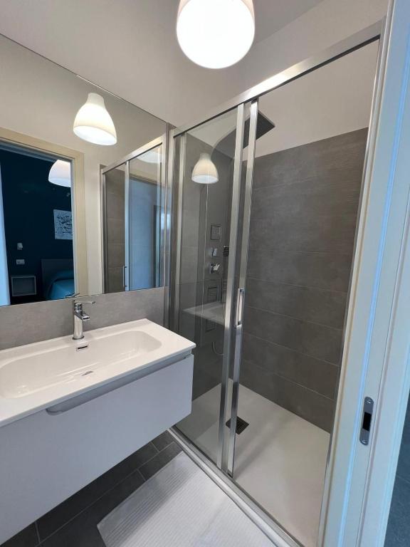 A bathroom at B&B 8 Marzo