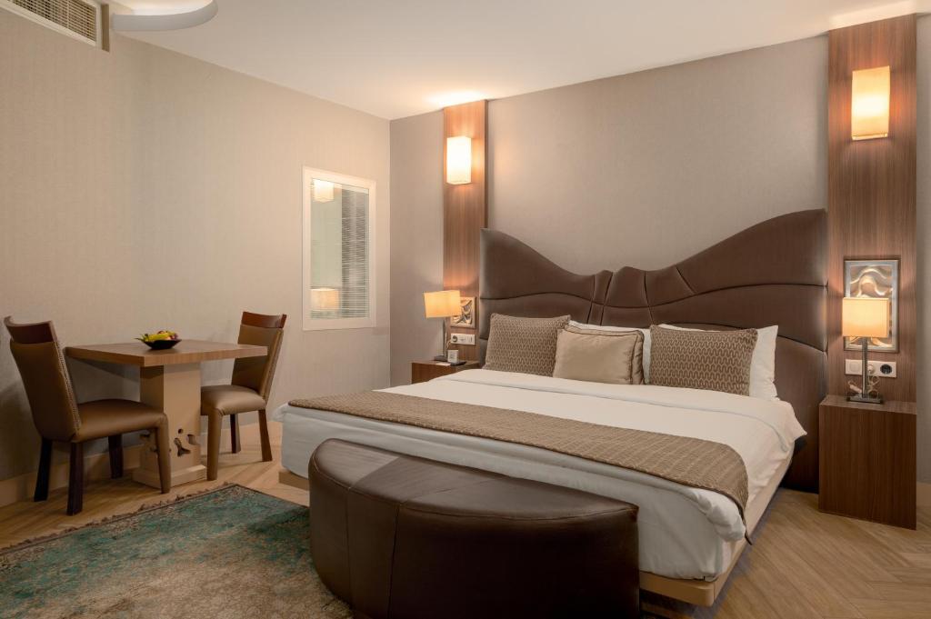 Titanic Hotel & SPA - Aile Süiti