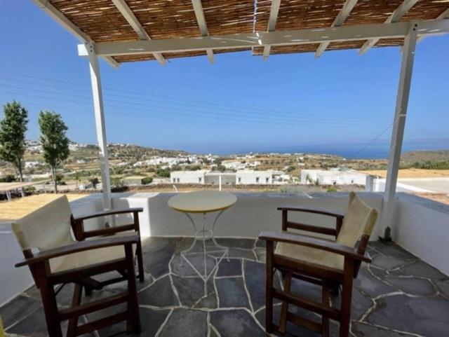 Balkón nebo terasa v ubytování ViewLight Sifnos Living
