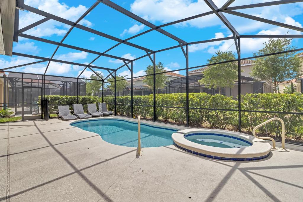 Luxury 7 BR Solterra Resort Home With Private Pool Minutes To Disney 