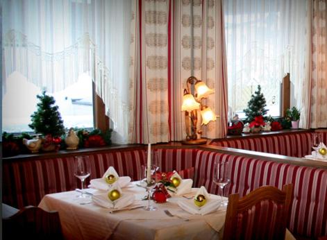 Restaurace v ubytování Hotel Edelweiss