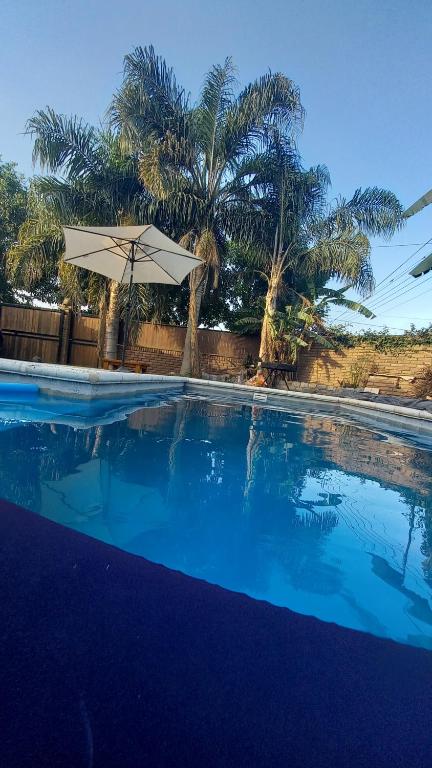 Πισίνα στο ή κοντά στο Casa Guadalupe