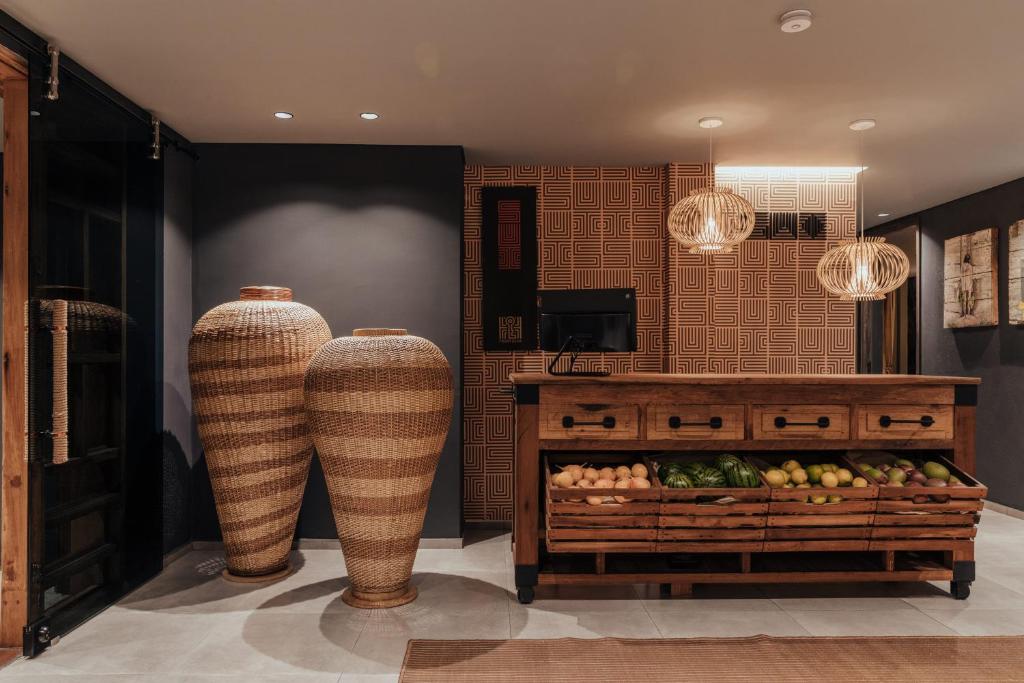 Hoteles en el Poblado, Medellin 365560780
