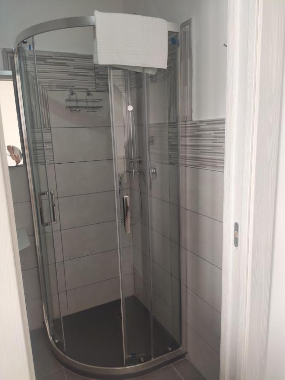 A bathroom at Ninfea Tropea City Rooms