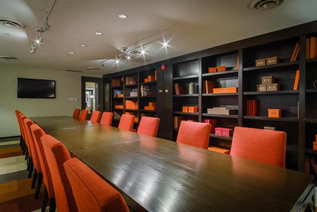 Arc The Hotel - Resim 7