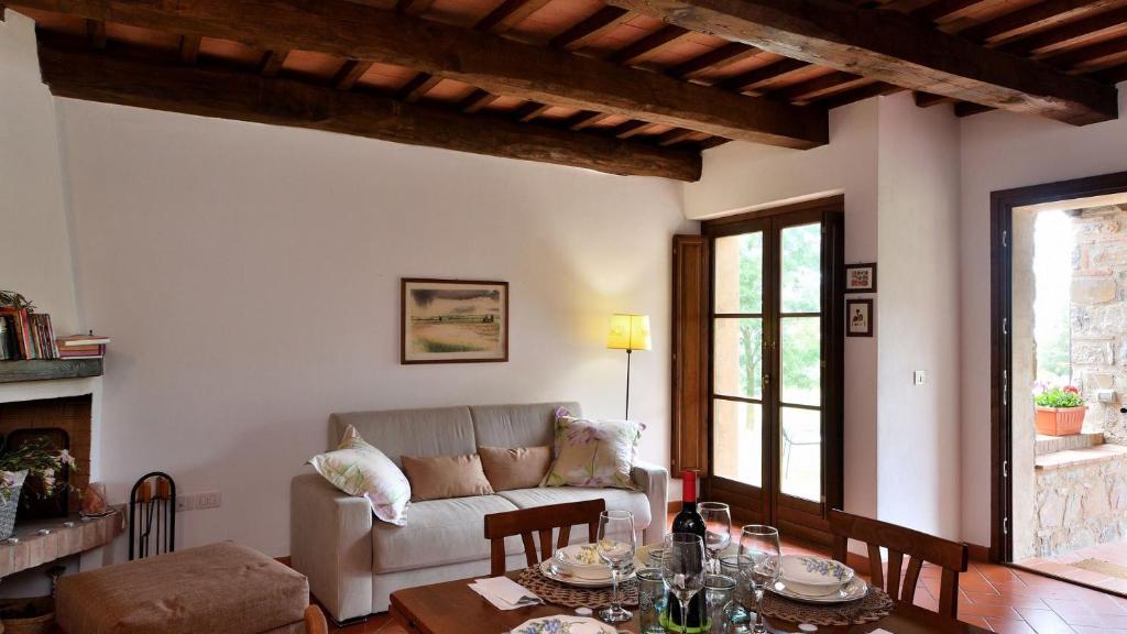 Posedenie v ubytovaní Villa Nocciola Il Poderone