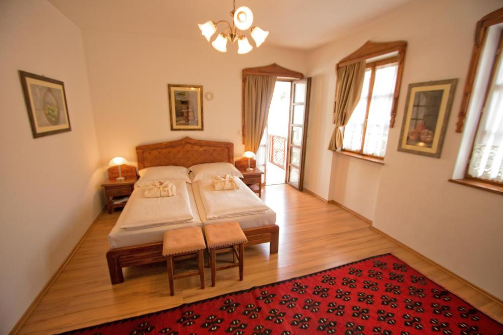 Boutique Hotel Old Town Mostar - Habitación Doble De Lujo Con Balcón