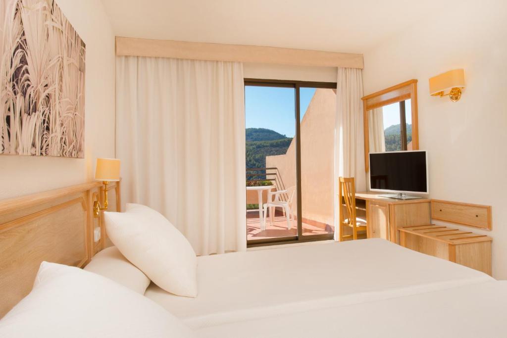 Hotel Galeón, Port de San Miguel – päivitetyt vuoden 2023 hinnat