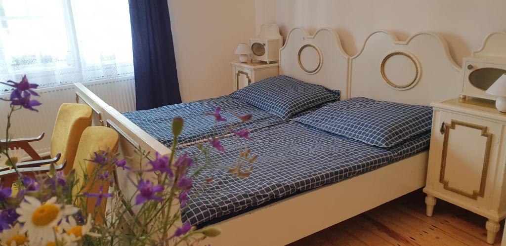 Postel nebo postele na pokoji v ubytování Penzión Emese