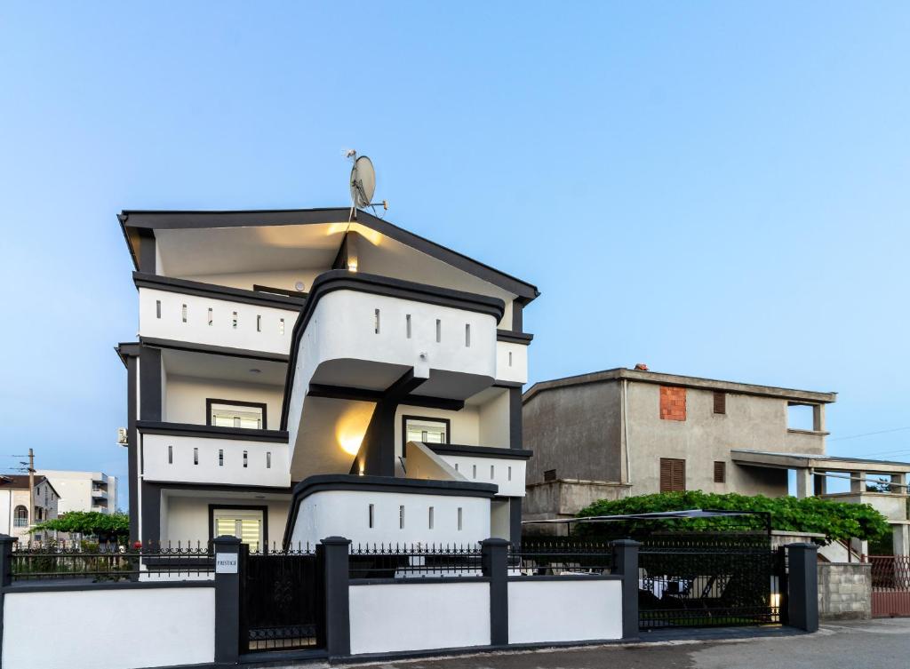 Zgrada u kojoj se nalazi apartman