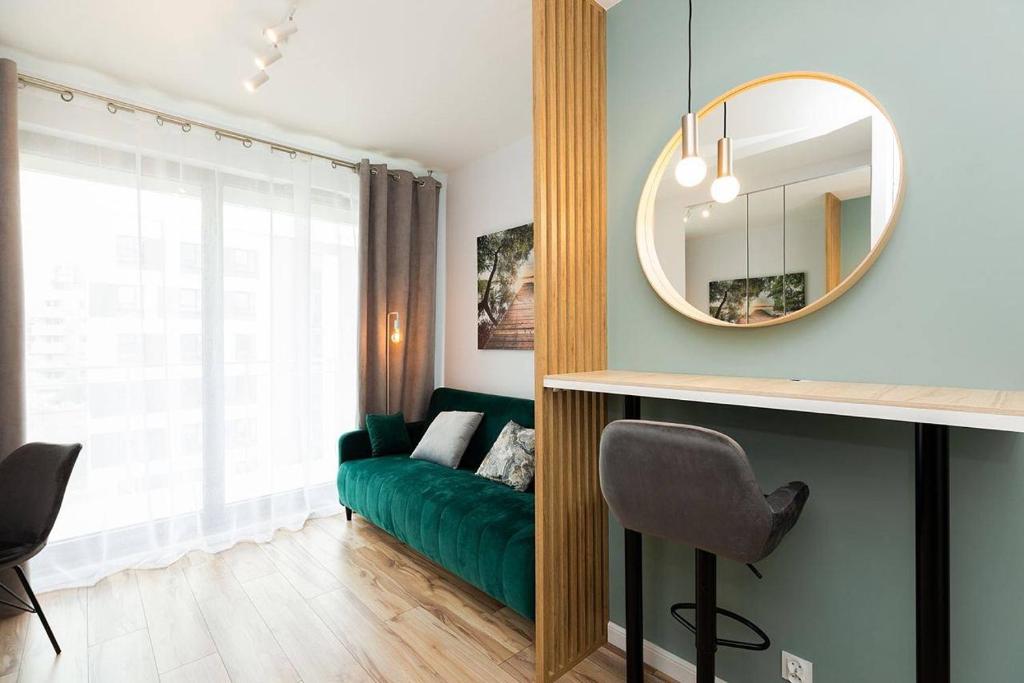 Posedenie v ubytovaní Easy & Comfortable, with balcony, very close to the center