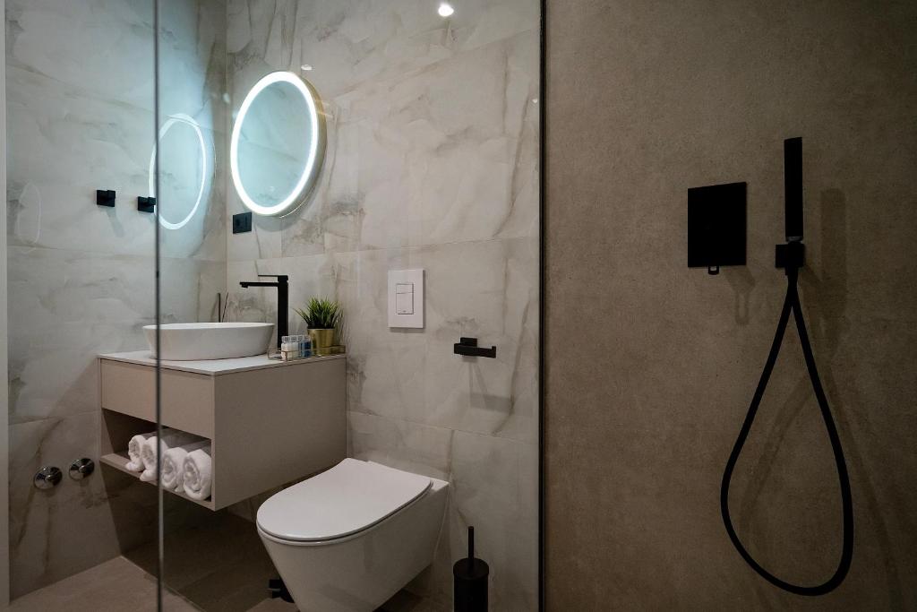Kúpeľňa v ubytovaní Amélie Luxury Rooms