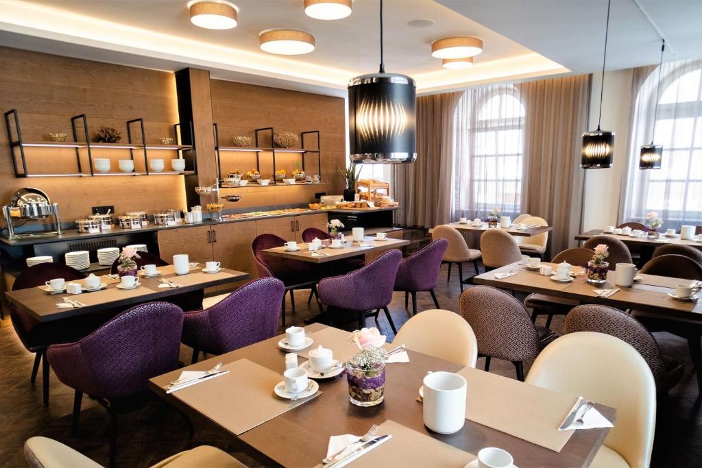 Restaurace v ubytování Hotel Merkur - Superior