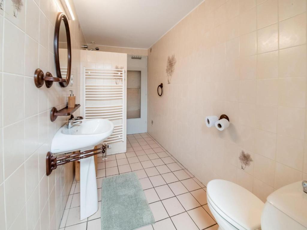 Koupelna v ubytování Holiday Home in Vielsalm with Private Garden