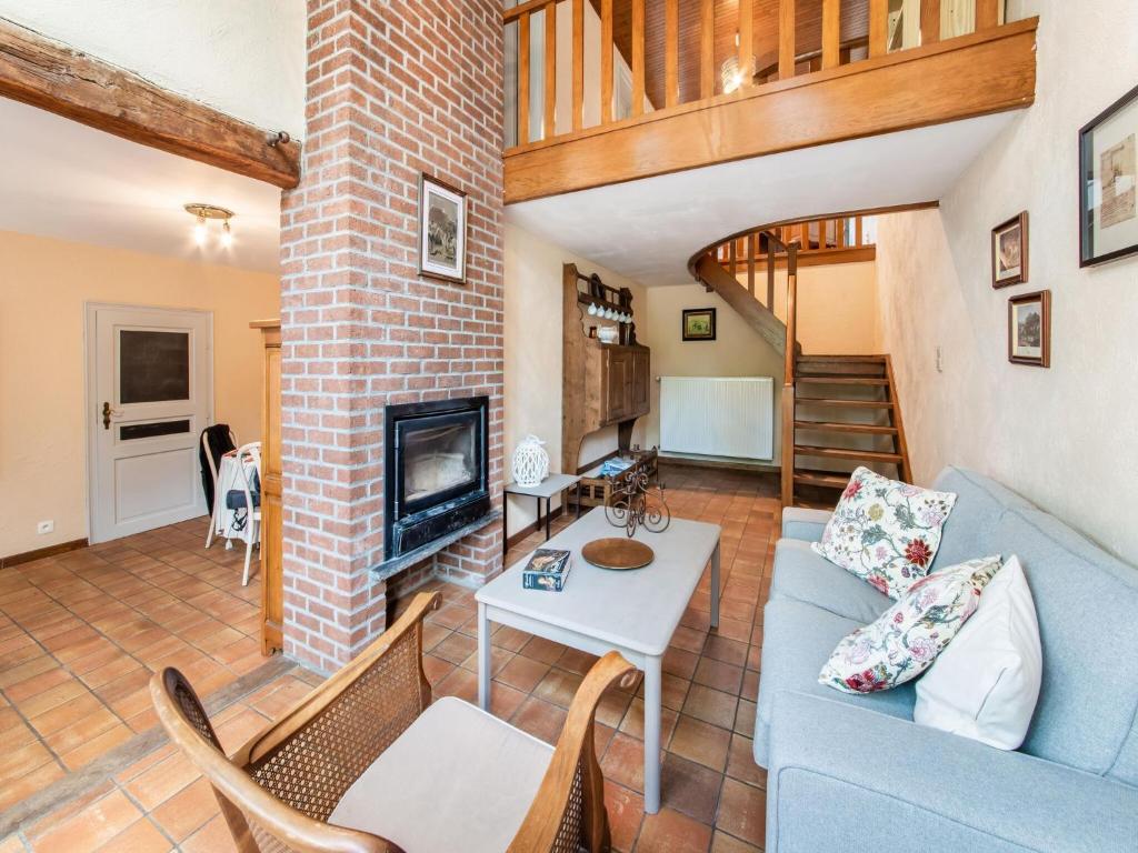 TV a/nebo společenská místnost v ubytování Holiday Home in Vielsalm with Private Garden